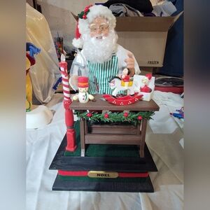 Vtg Holiday Creations Scene Santa Claus Noel Workbench Animated Musical Rd Desc!